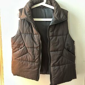SHEIN Black Quilted Vest